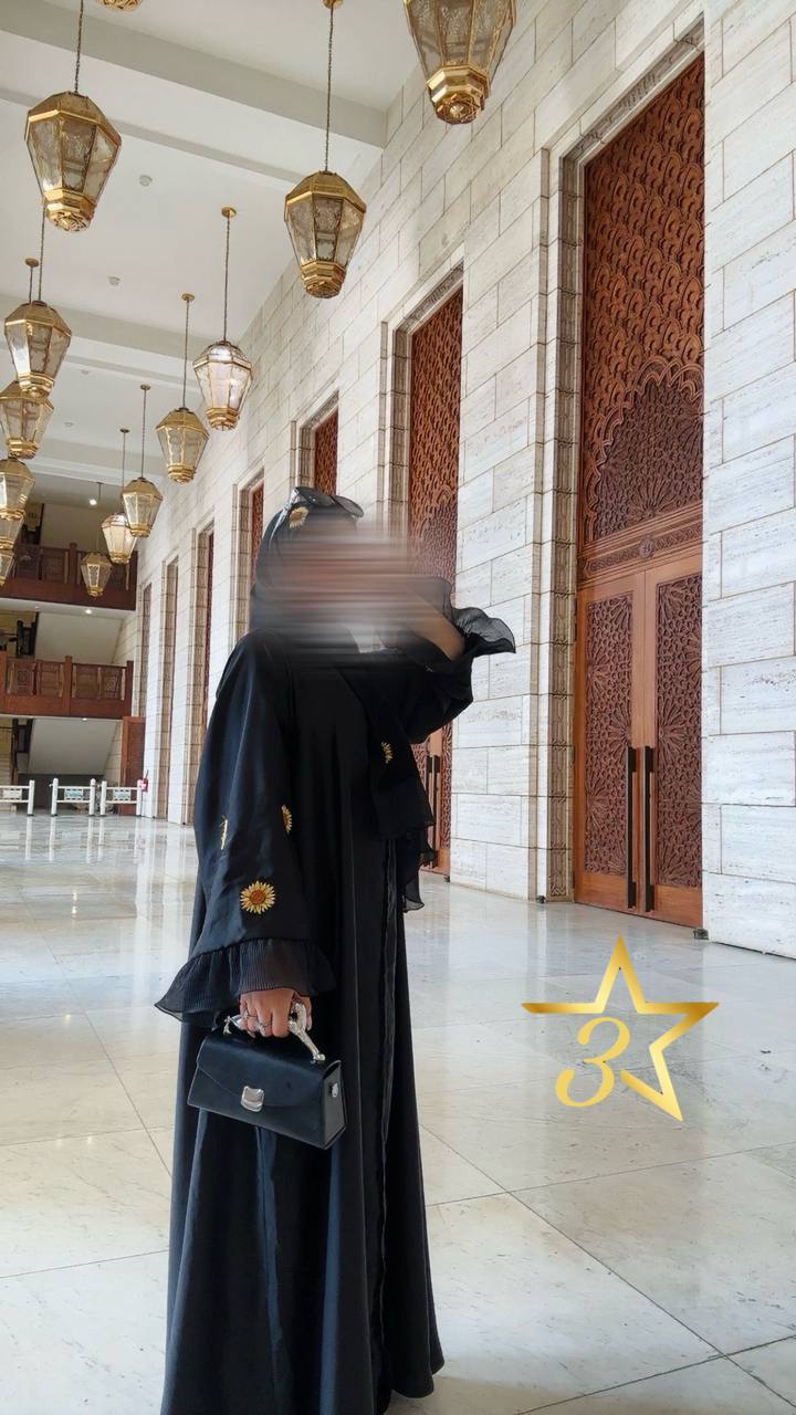 عباية أزهار الشمس